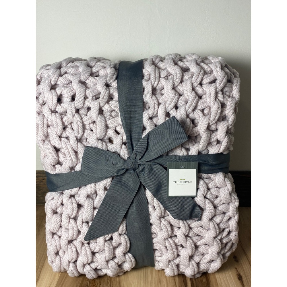 Threshold Chunky Knit Throw Blanket Pale Purple 50x60 Acrylic Cozy Textured New